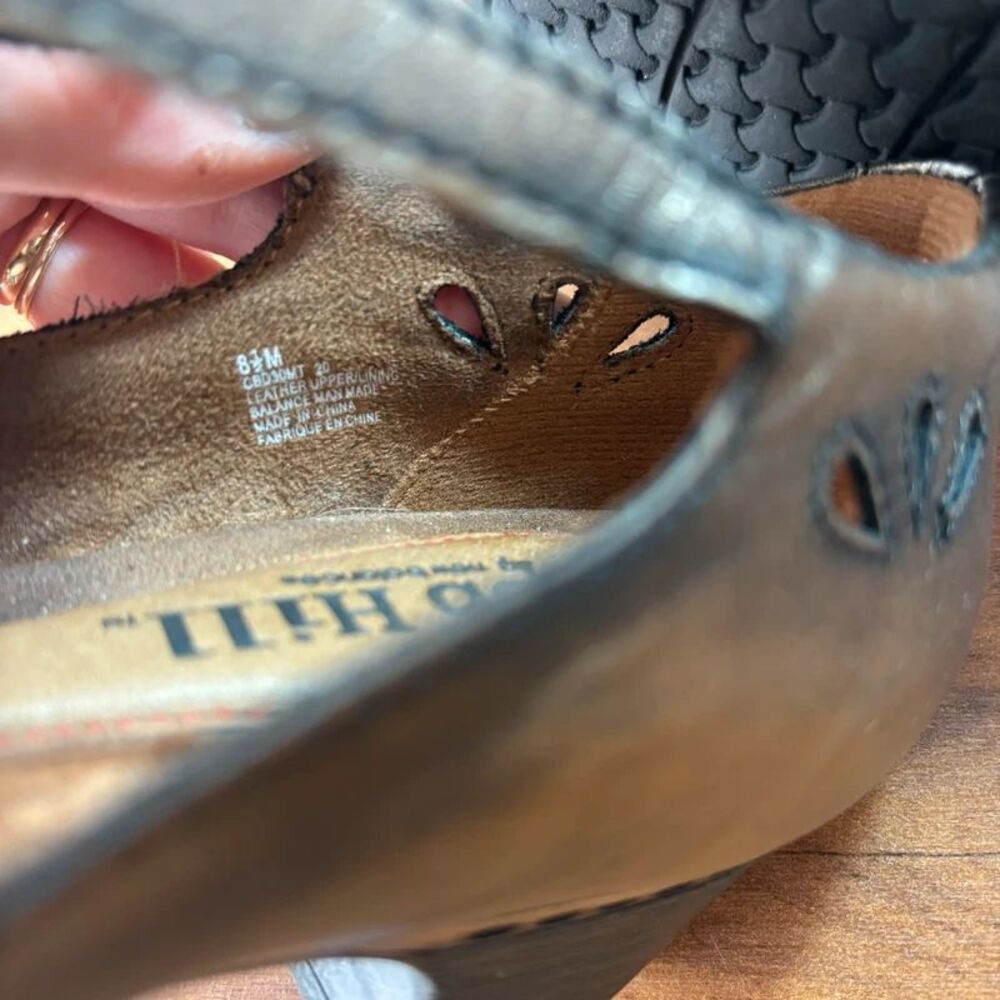 Cobb Hill New Balance Metallic Bronze Pewter Leather T-Strap Mary Jane Heels 8.5 - Picture 12 of 12